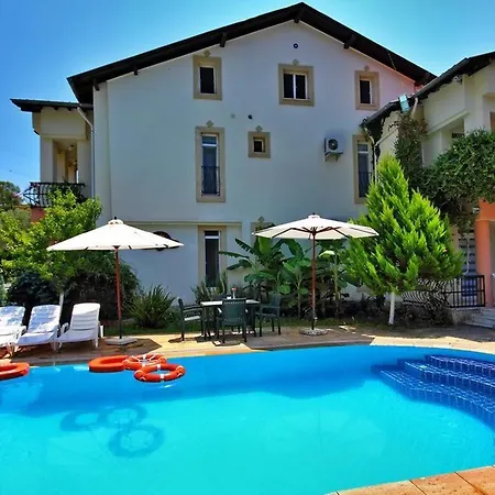 Selya Aparthotel 2*